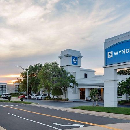 Wyndham Riverfront Hotel Little Rock Luaran gambar