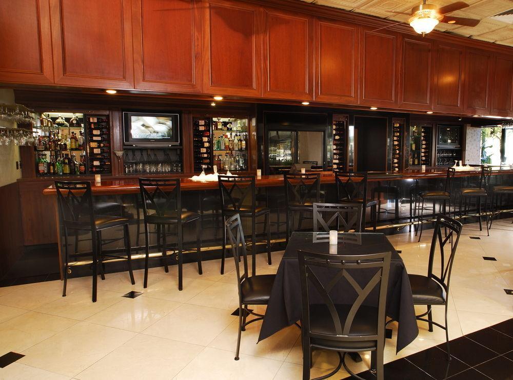 Wyndham Riverfront Hotel Little Rock Luaran gambar